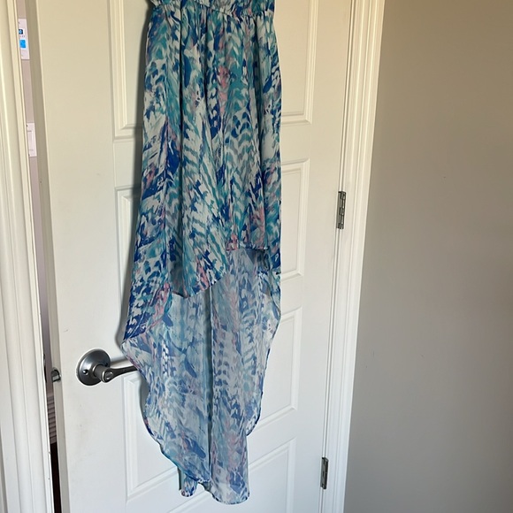 Forever 21 Hi Lo Dress - Picture 3 of 9